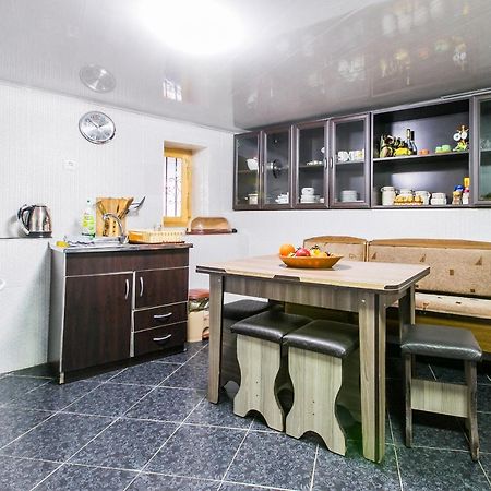 Nikas Apartment Тбилиси Екстериор снимка