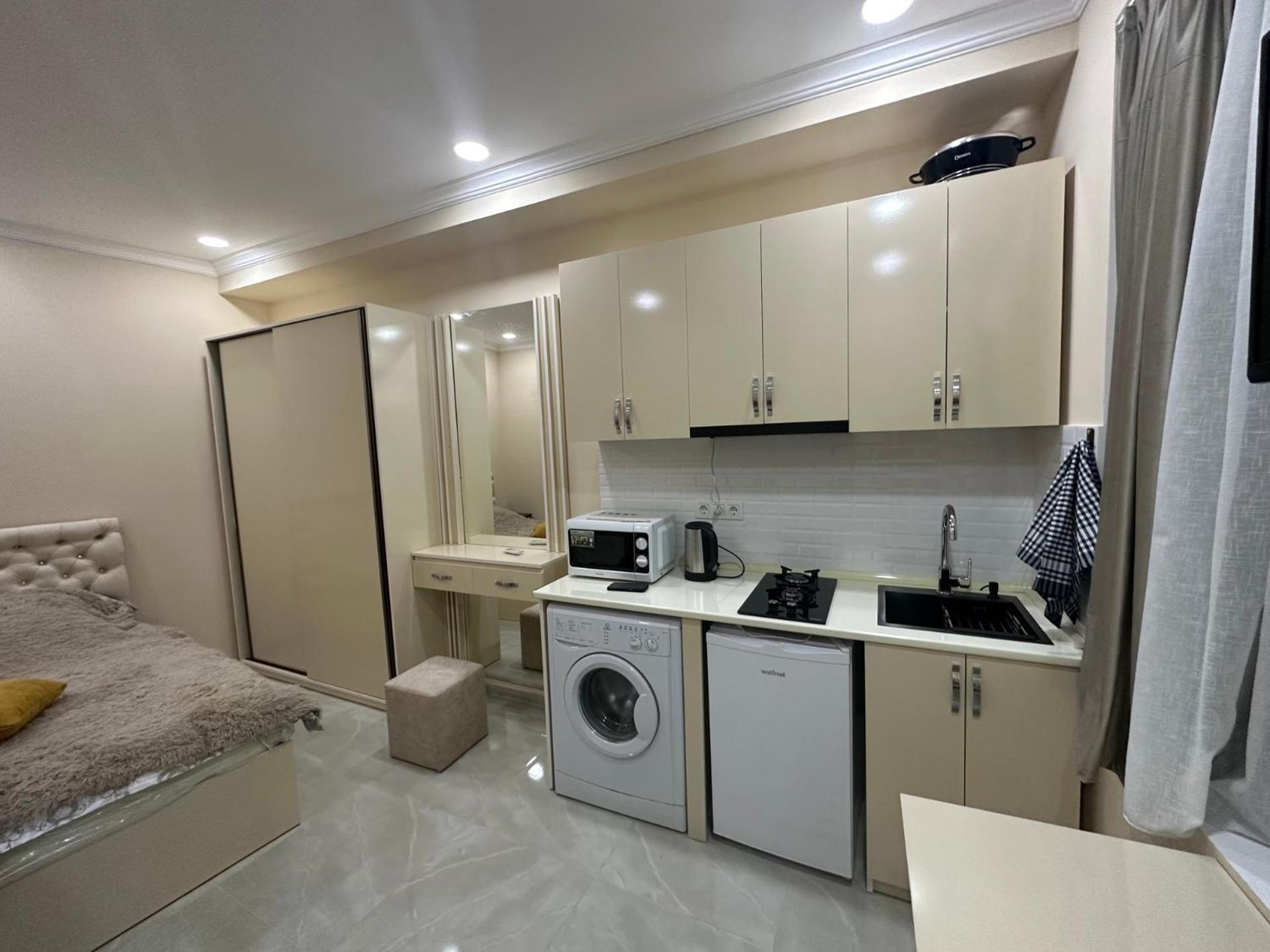 Nikas Apartment Тбилиси Екстериор снимка