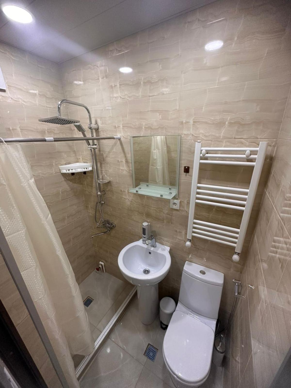 Nikas Apartment Тбилиси Екстериор снимка