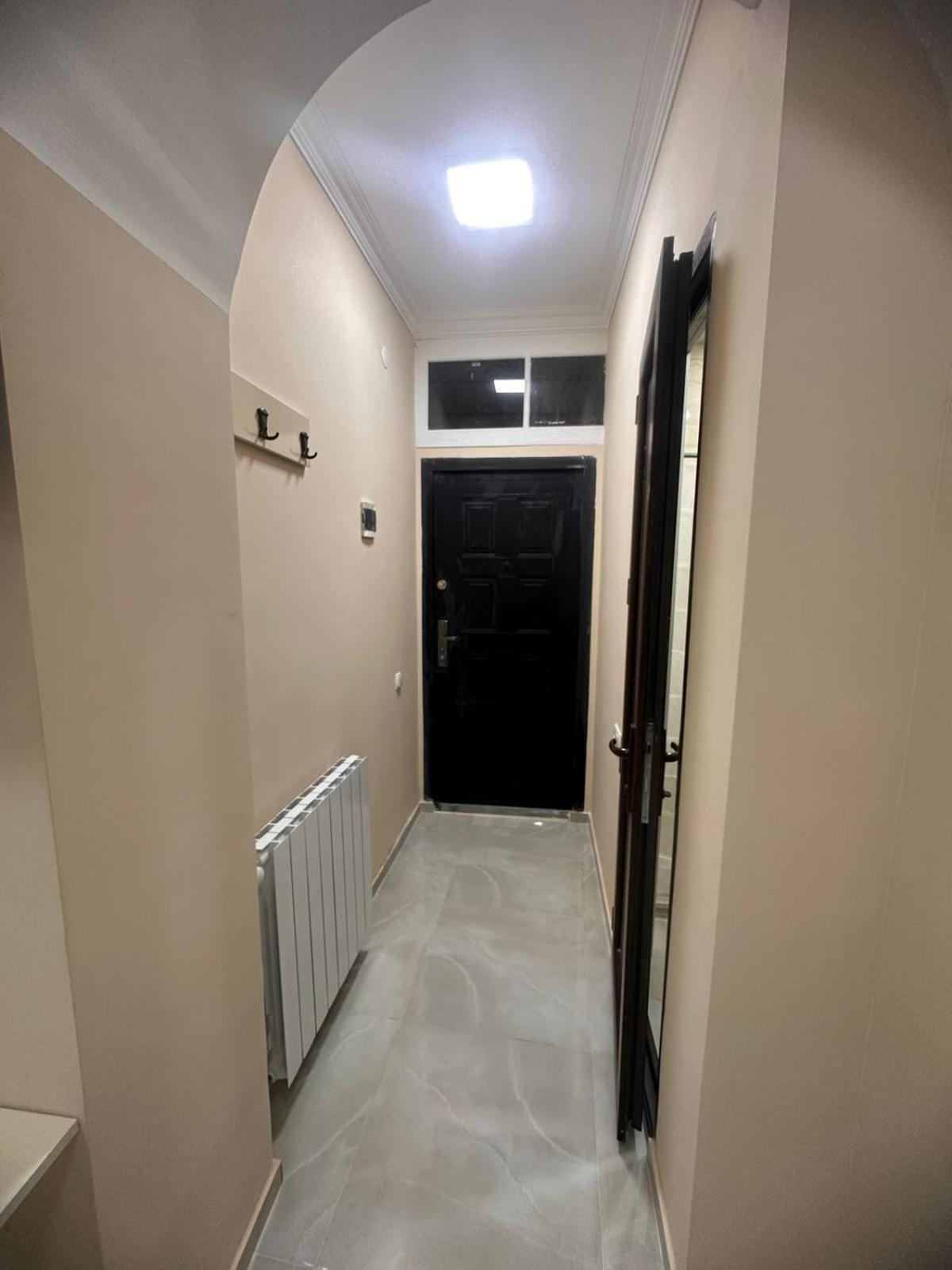Nikas Apartment Тбилиси Екстериор снимка